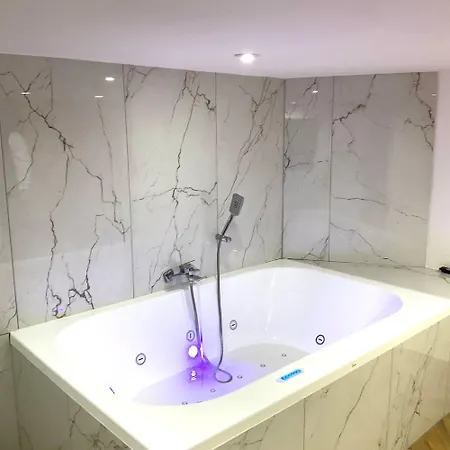Lejlighed Gold Suite19 *