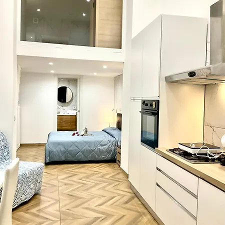 Gold Suite19 Apartment